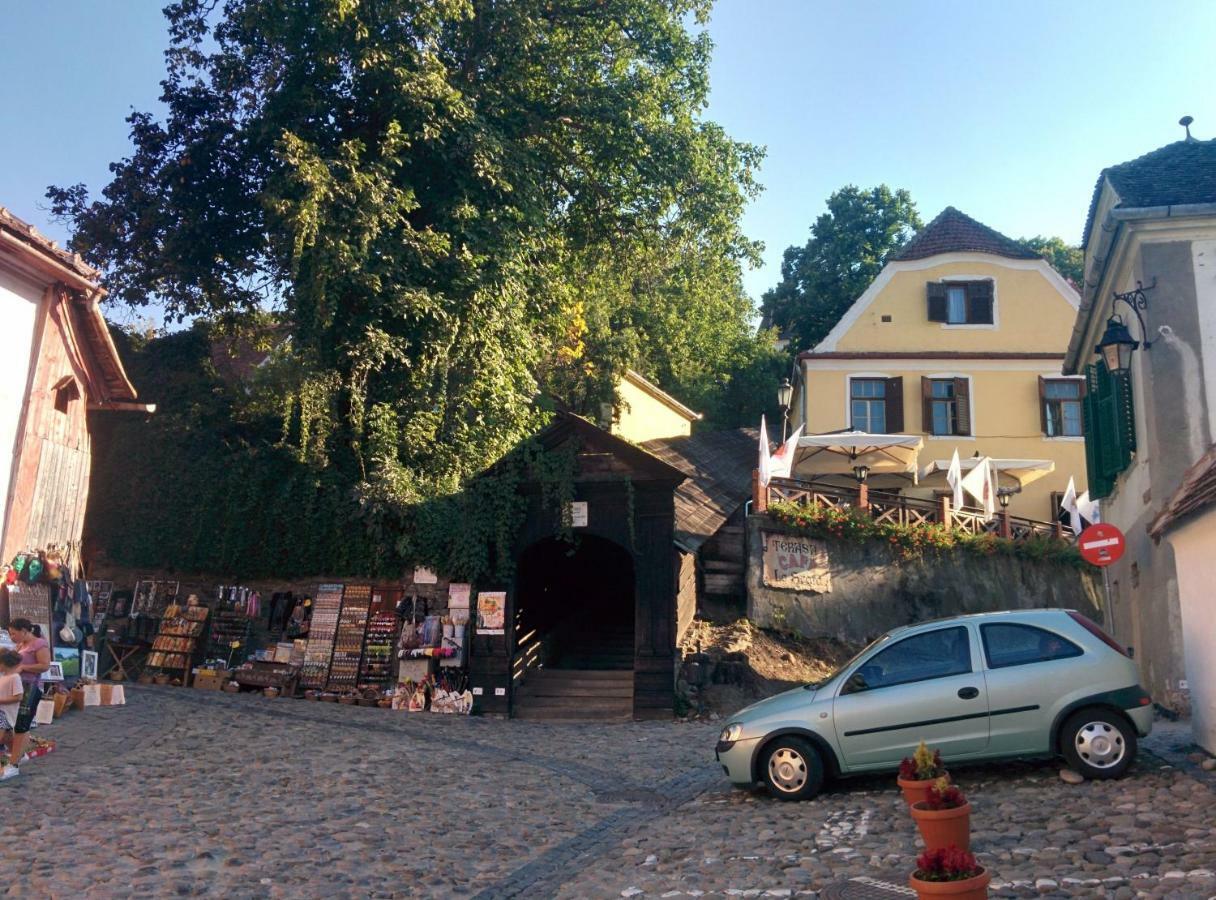 Casa Teutsch Villa Sighisoara Luaran gambar